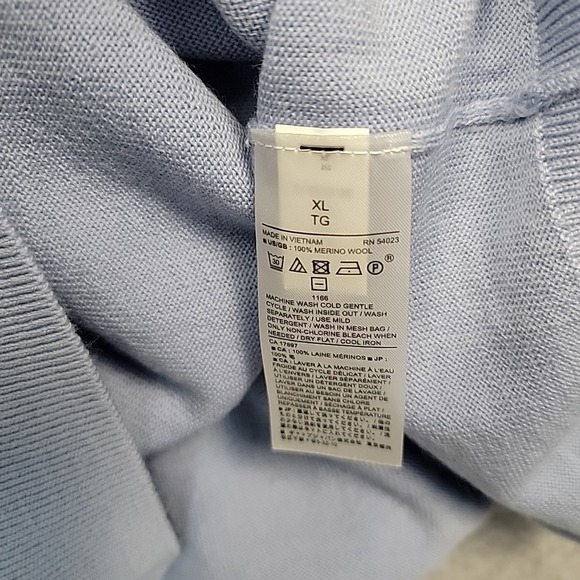 NWT Banana Republic Men's Fine 100% Merino Wool Sweater Light Blue LS Sz XL - Picture 7 of 8